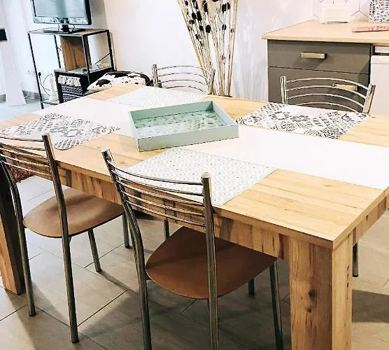 Avec Parking Apartamento *